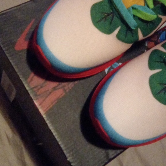 Pink flamingo tennis shoes - Picture 6 of 8